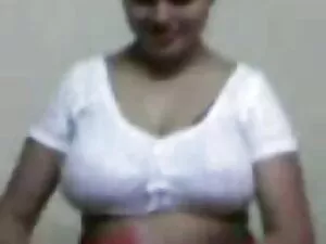Jennifer Stone cream ...